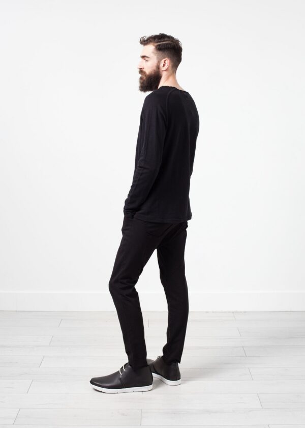 1-26-15_Addis_Look_23_14594_1190.jpg Daris Tee in Black