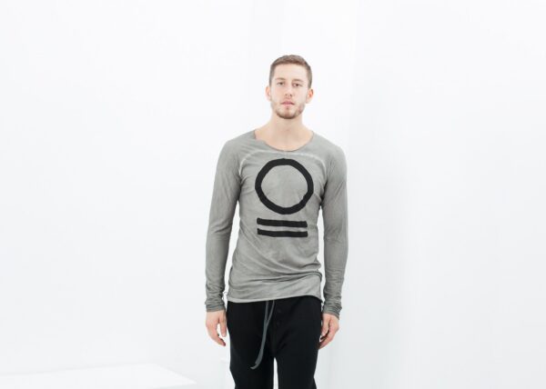 2014-08-25_Matt_Look_028.jpg Antidote "Joie" Tee in Taupe