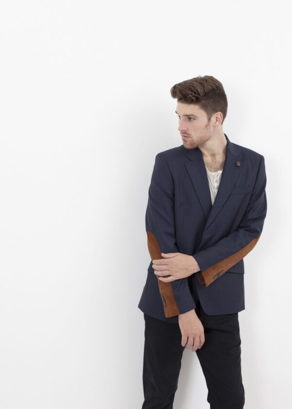 2014-09-14_Spencer_Look_11_01.jpg Swift Low Blazer in Navy