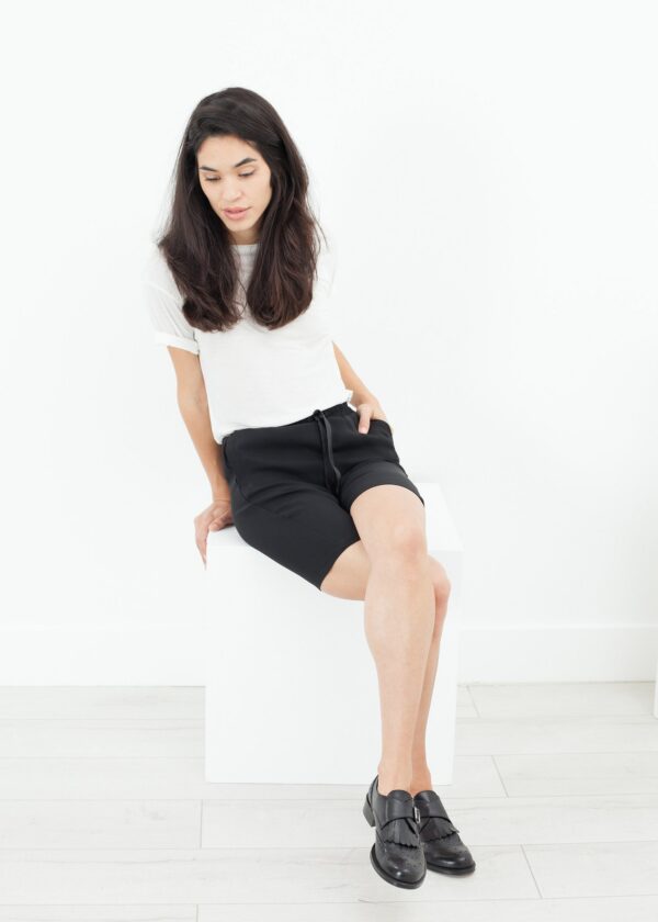 2014-09-30_Ashley_Look_04_8413.jpg Nuit Shorts in Black