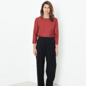 2014_10_18_Lana_Look2308_f2f496b9-2d8a-4a44-915c-51e26efd12c4.jpg Pleated Waistband Trouser in Black