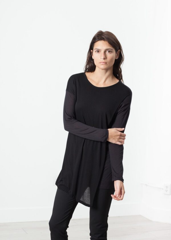 2014_10_25_Lana_Look19_01.jpg Laurier Tee in Black/Navy