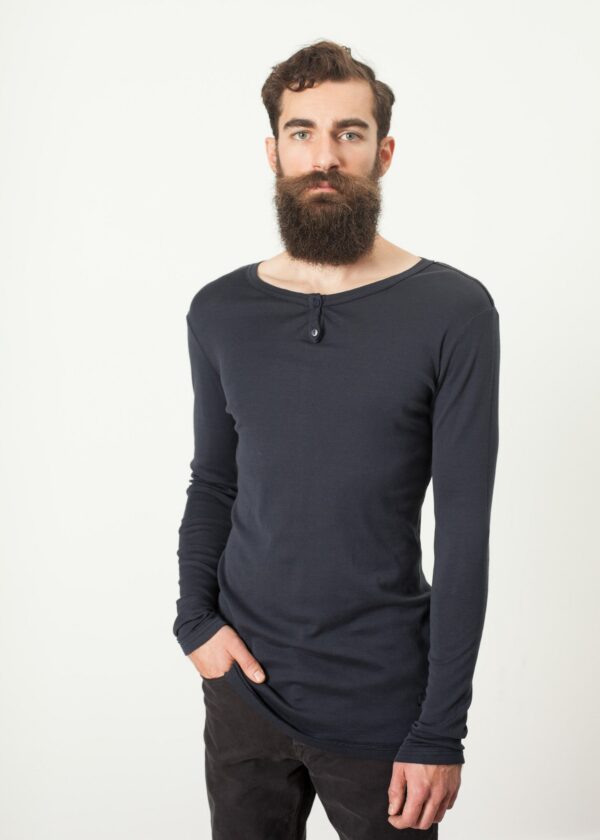 2014_11_3_Addis_Look3_01.jpg Cotton Henley in Blue Grey