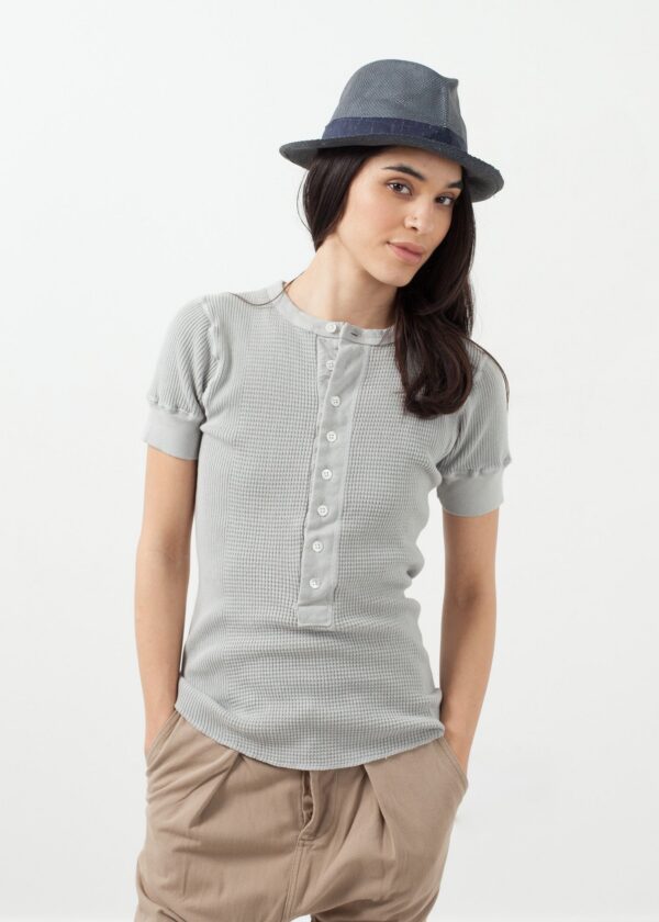 2015-03-26_Ashley_Look_08_23705_15968.jpg Waffle Henley