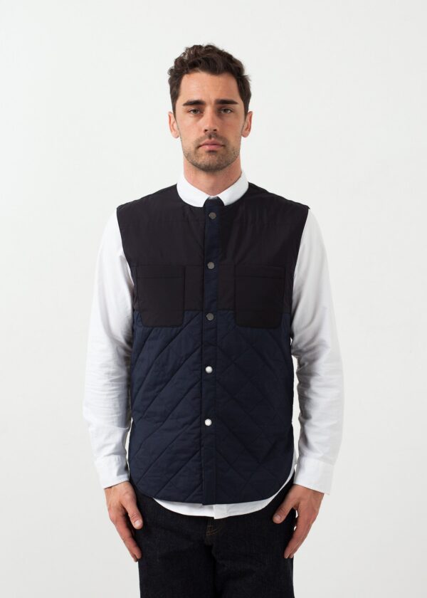 2015-04-03_Jake_Look_12_30806_18081.jpg Reversible Quilted Vest