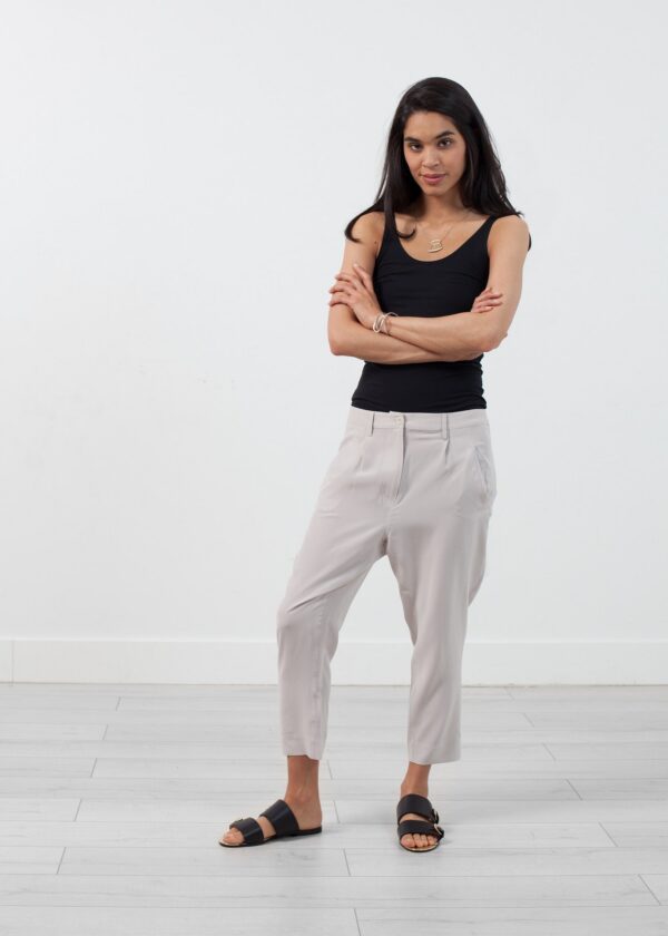 2015-05-14_Ashley_Look18_23682_22229.jpg Silk Drop Crotch Pant