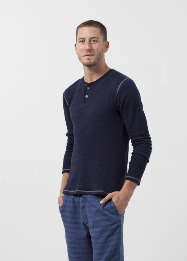 2015-06-04-Matt_Look1_40916_22786.jpg Two Button Henley
