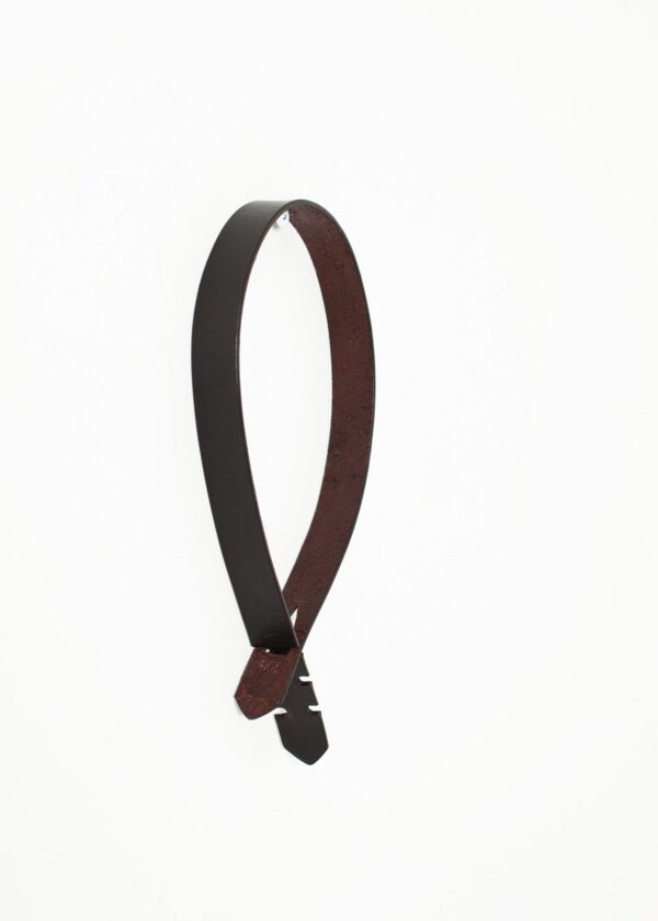Kelly_Cole_6998.jpg Buckle-less Belt in Black