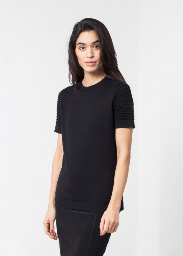 Look_11_20551_1522_copy.jpg Ribbed Short Sleeve Knit