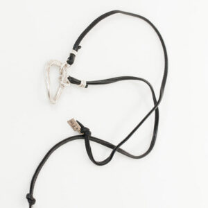 product_bracelet_1-100_bracelet65_01_1024x1024_681b5c42-4d33-4aed-8583-514cc34173a9.jpg Bracelet 65 in Black