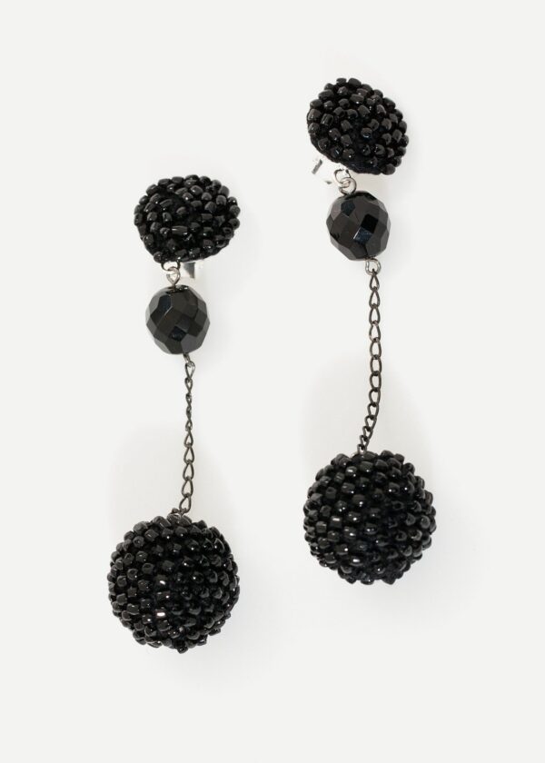 product_earring_mariacalderara_drop-cluster-earring_black01.jpg Drop Cluster Earring in Black