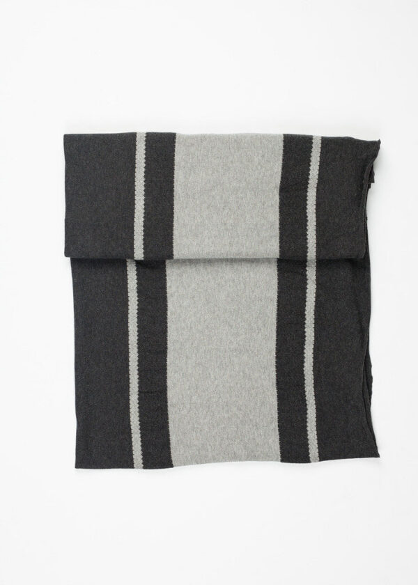products_scarves_epice_19269_a_1024x1024_78ca8689-43ab-4421-8a22-1b2ab3a49373.jpg Tabas Scarf